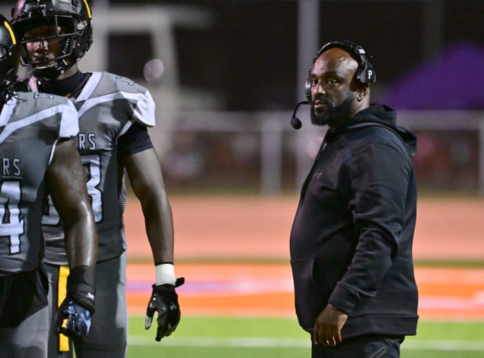 East St Louis St Frances Academy Illinois Maryland football 9-2-23 Tim Vizer 23610